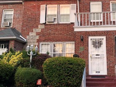 4588 Kings Highway , Brooklyn, NY 11234