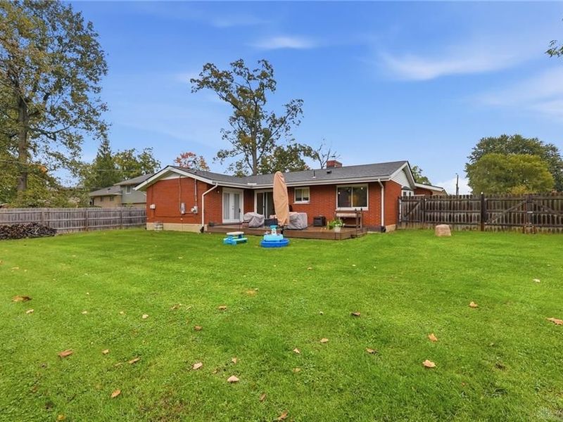 2369 Pine Knott Drive, Beavercreek, OH 45431 Photo 26