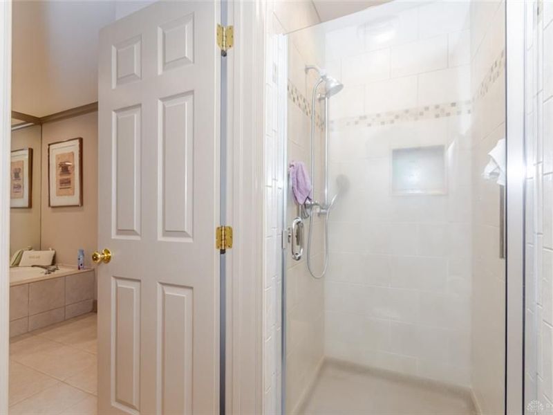 683 Renolda Woods Court, Kettering, OH 45429 Photo 24