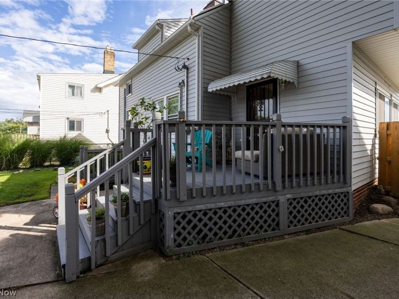 17200 Elsienna Avenue, Cleveland, OH 44135 Photo 4