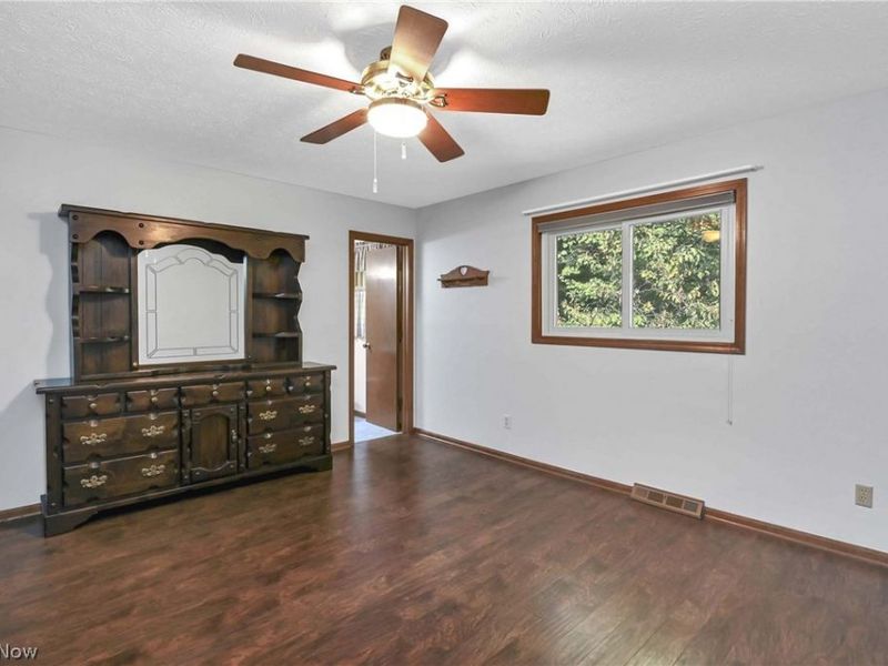 3240 Forest Overlook Drive, Seven Hills, OH 44131 Photo 17