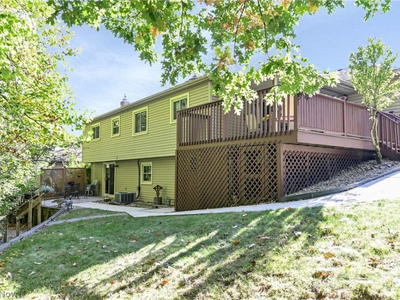 3240 Forest Overlook Drive, Seven Hills, OH 44131 Photo 40