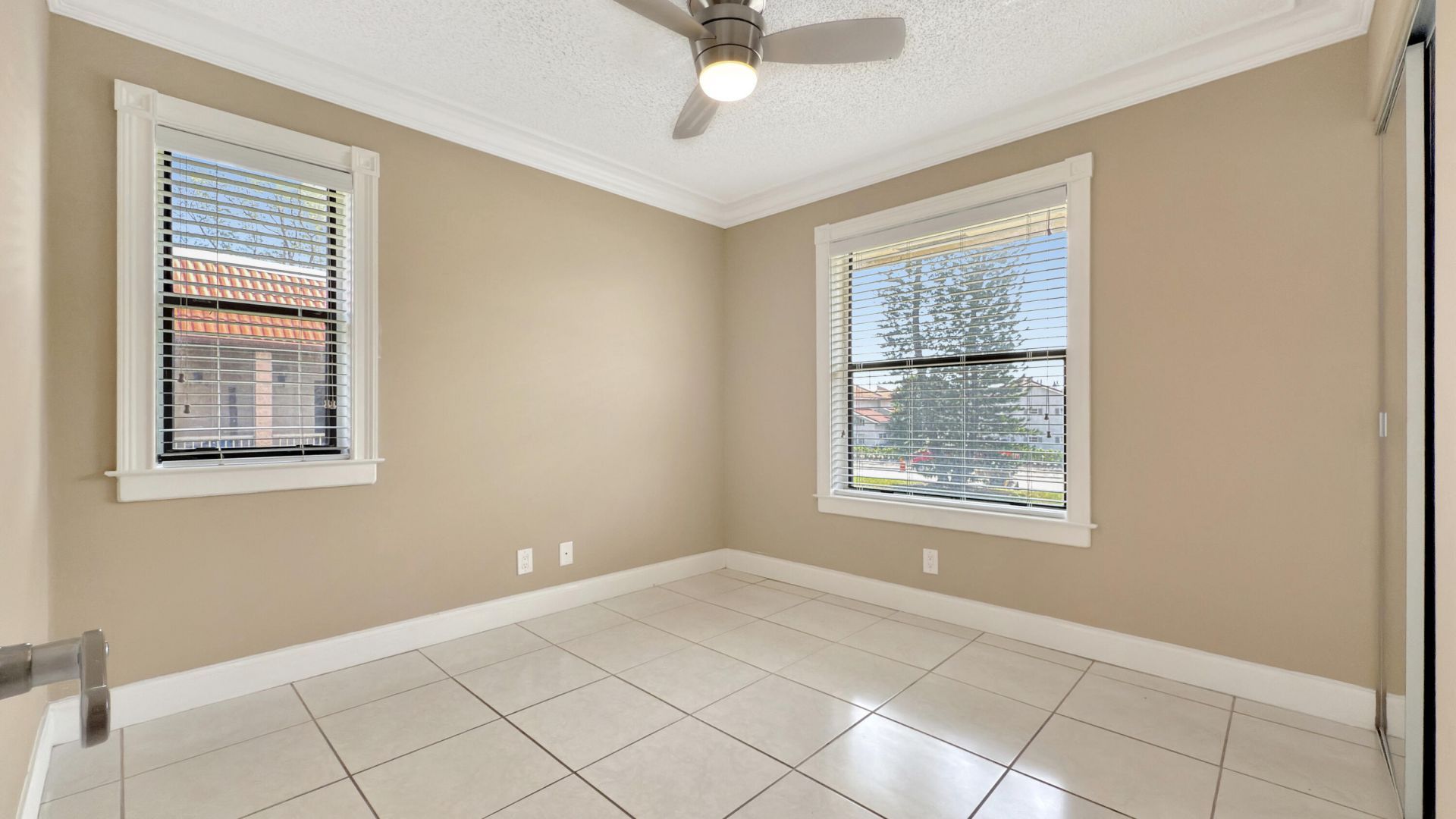 21909 Lake Forest Circle, Unit 206, Boca Raton, FL 33433 Photo