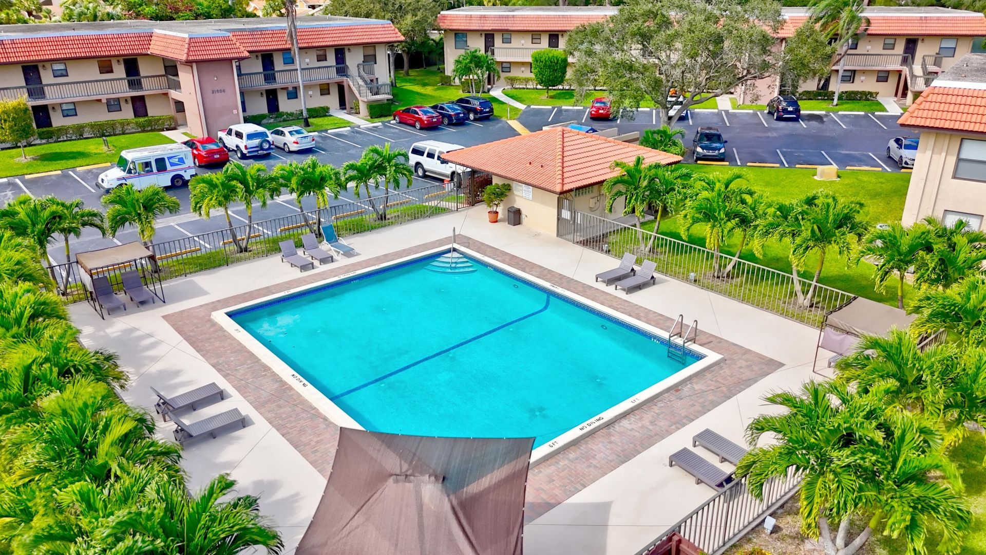 21909 Lake Forest Circle, Unit 206, Boca Raton, FL 33433 Photo