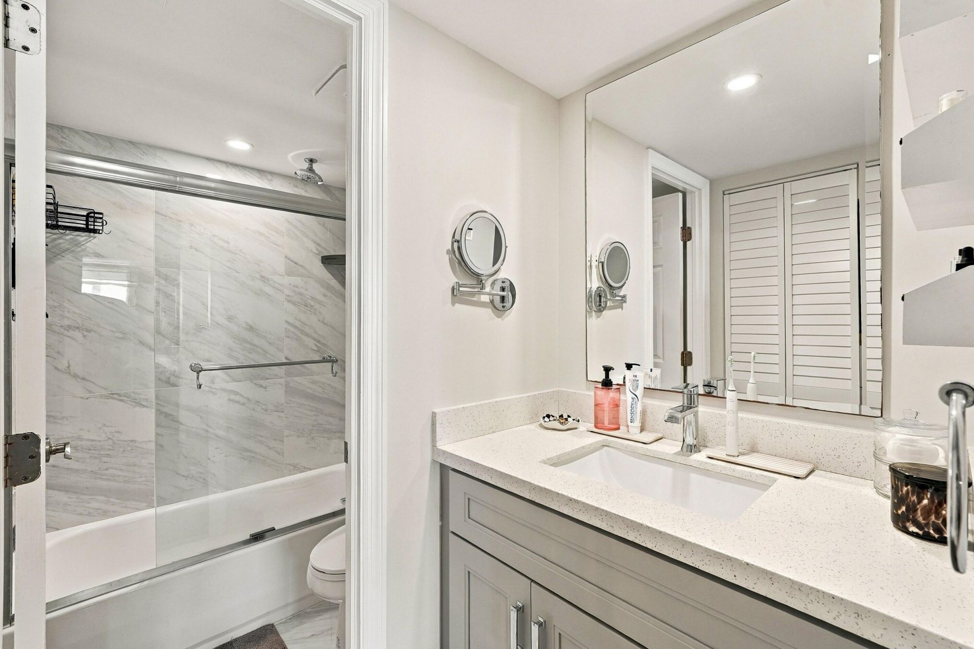 9420 Poinciana Place, Davie, FL 33324 Photo