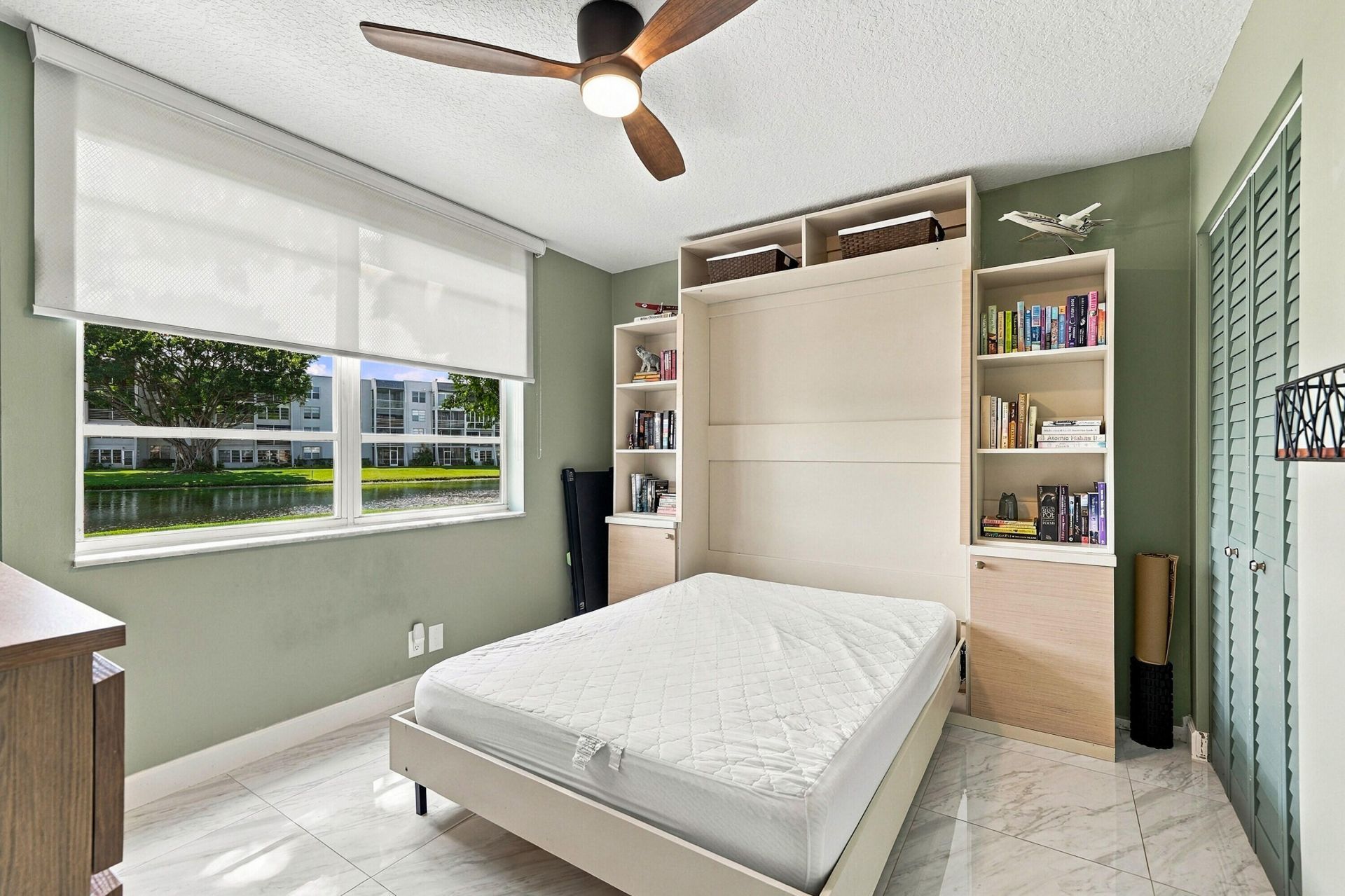 9420 Poinciana Place, Davie, FL 33324 Photo
