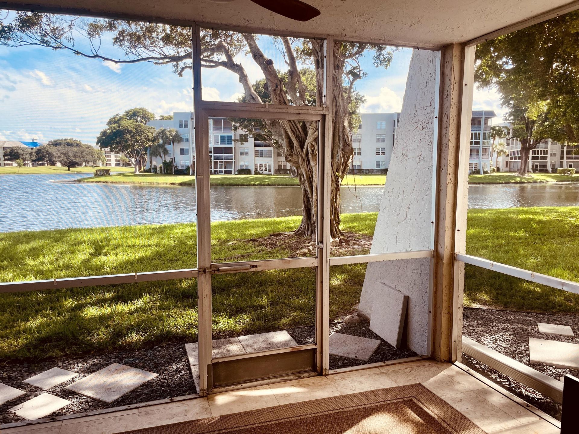 9420 Poinciana Place, Davie, FL 33324 Photo