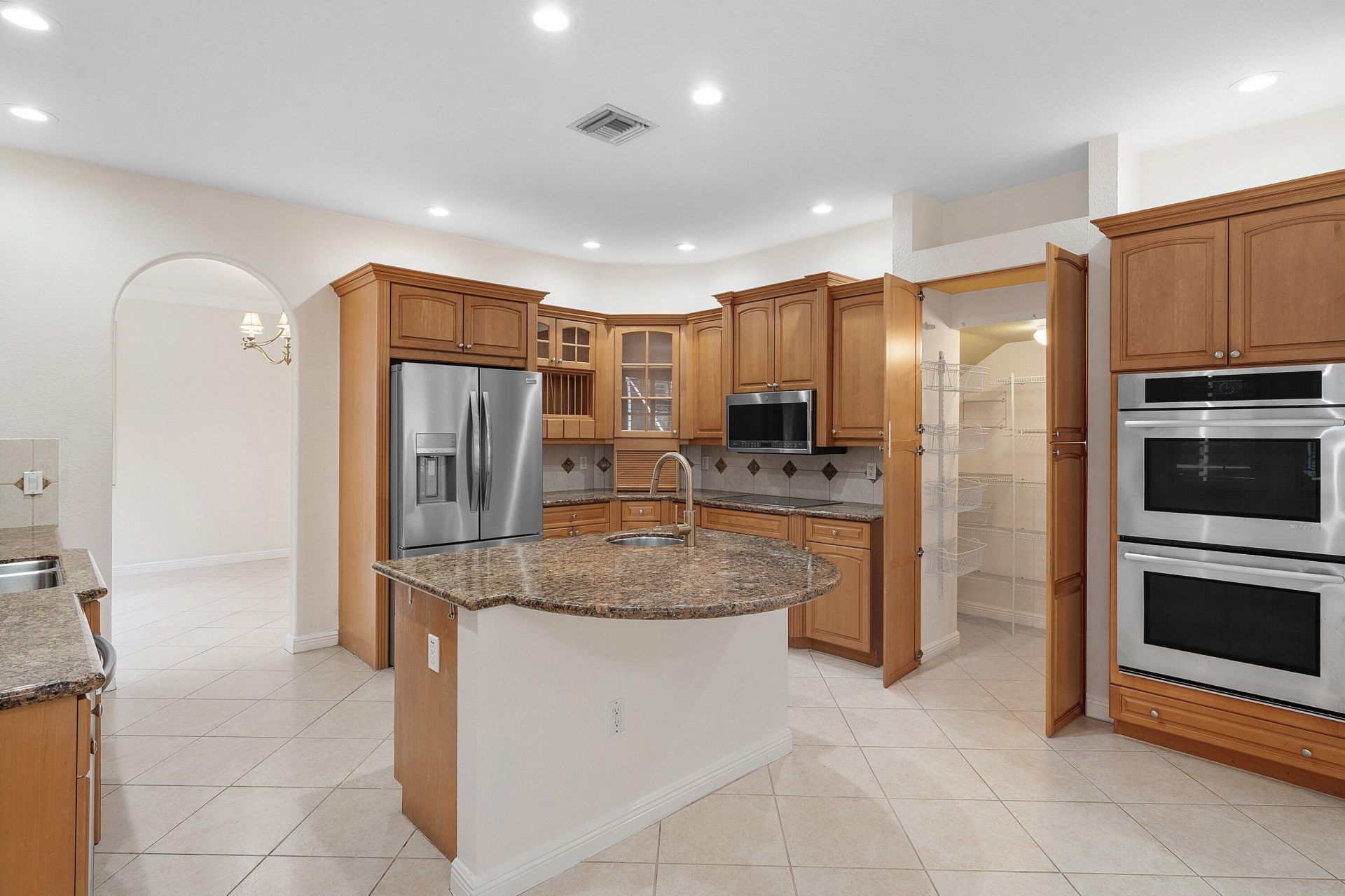 6395 Stonehurst Circle, Lake Worth, FL 33467 Photo