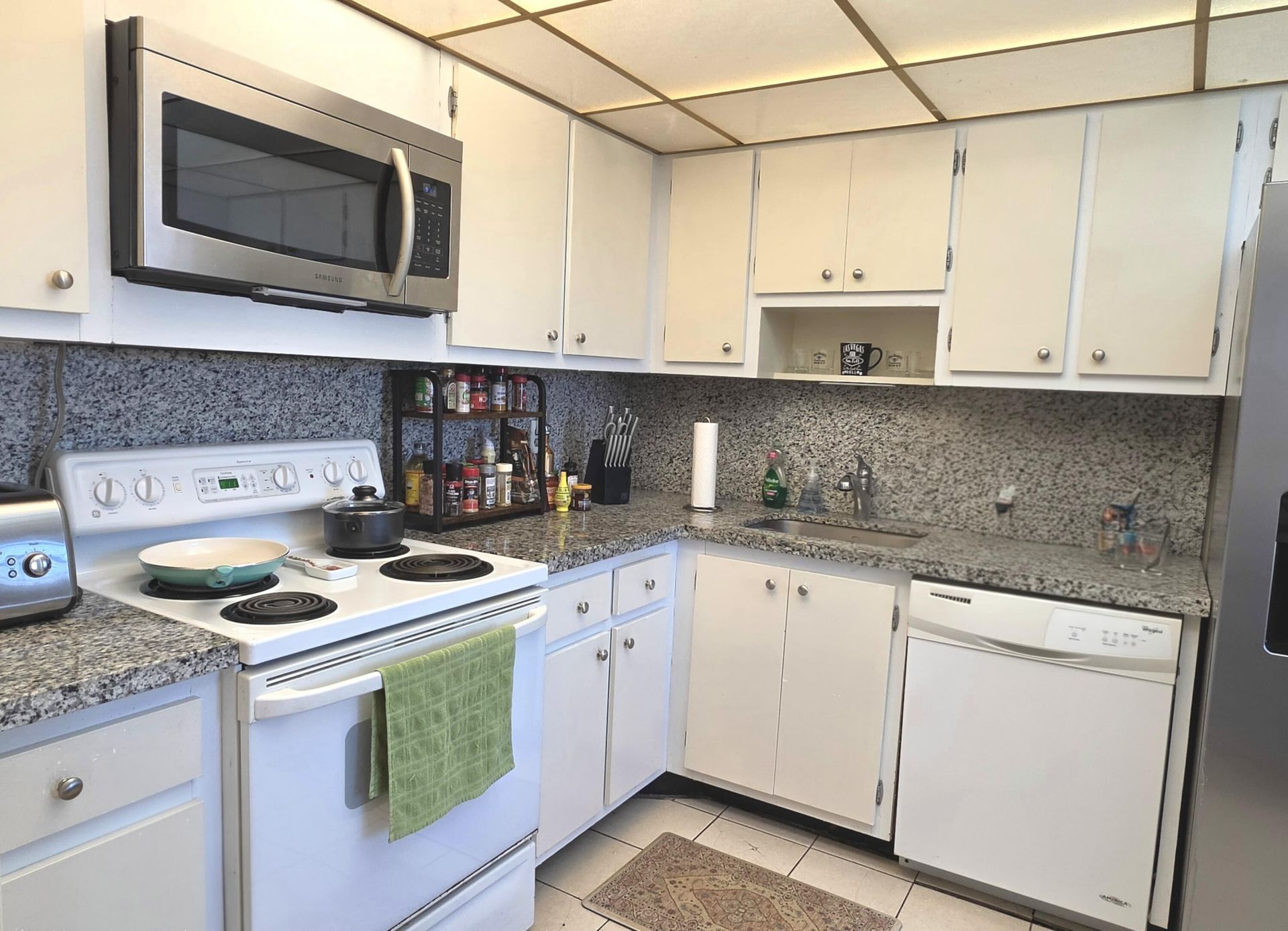3510 Oaks Way, Unit 807, Pompano Beach, FL 33069 Photo