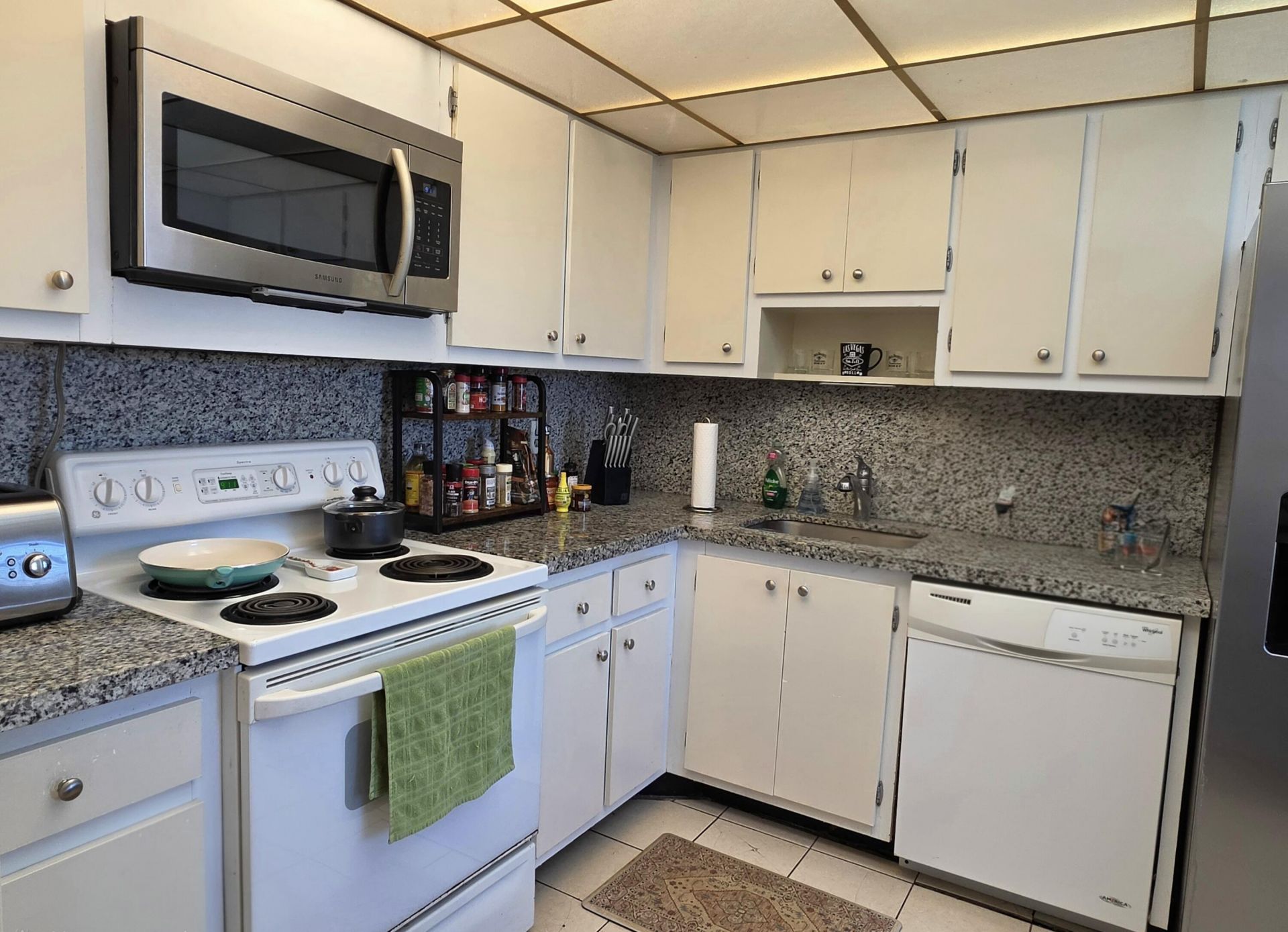 3510 Oaks Way, Unit 807, Pompano Beach, FL 33069 Photo