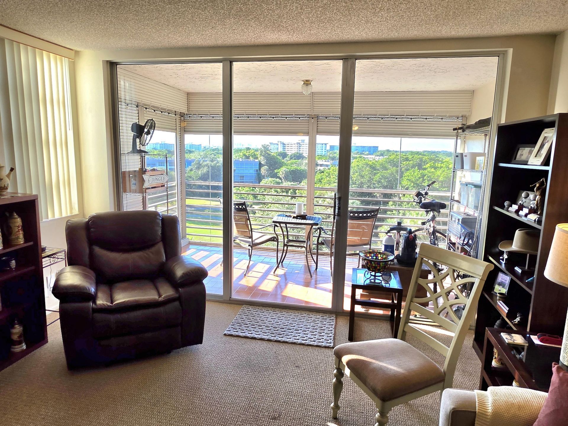 3510 Oaks Way, Unit 807, Pompano Beach, FL 33069 Photo