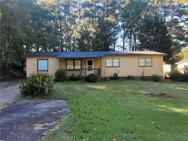 1400 Sycamore Drive NW, Kennesaw, GA 30152