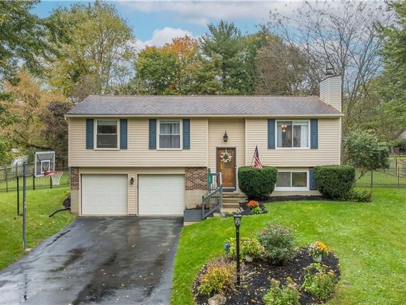 1551 Lynlee Drive, Bellbrook, OH 45305 Photo 4