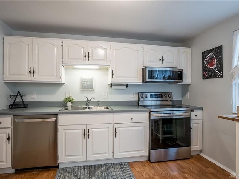 1551 Lynlee Drive, Bellbrook, OH 45305 Photo 8