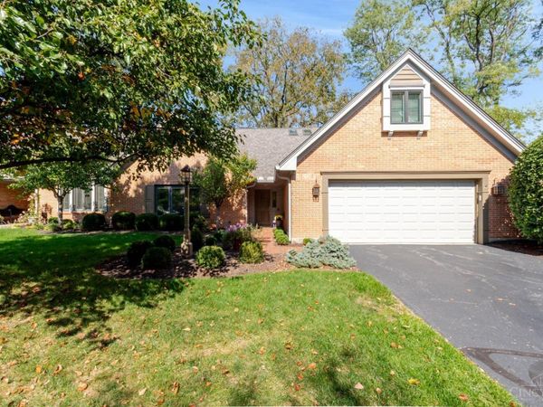 683 Renolda Woods Court, Kettering, OH 45429