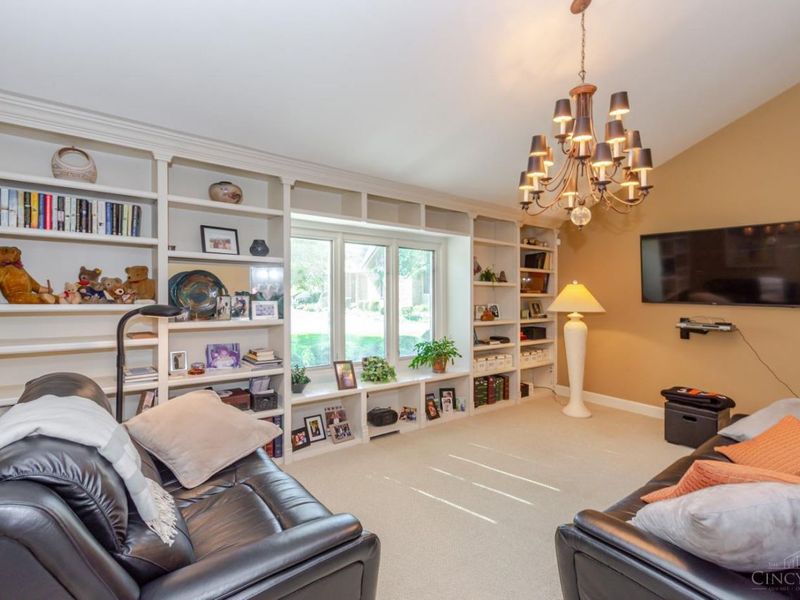 683 Renolda Woods Court, Kettering, OH 45429 Photo 16