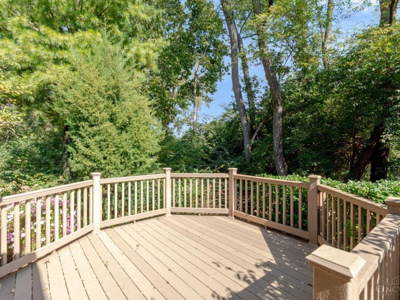 683 Renolda Woods Court, Kettering, OH 45429 Photo 38