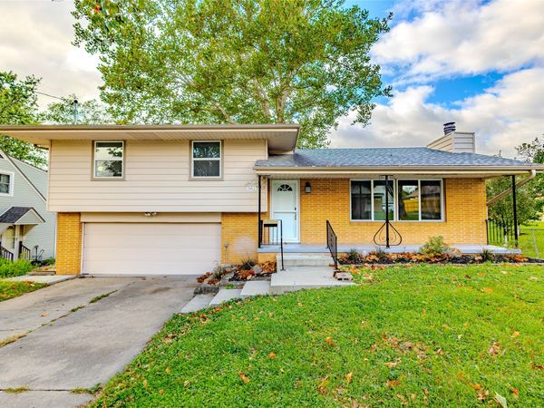 3412 SW 7th Street, Des Moines, IA 50315