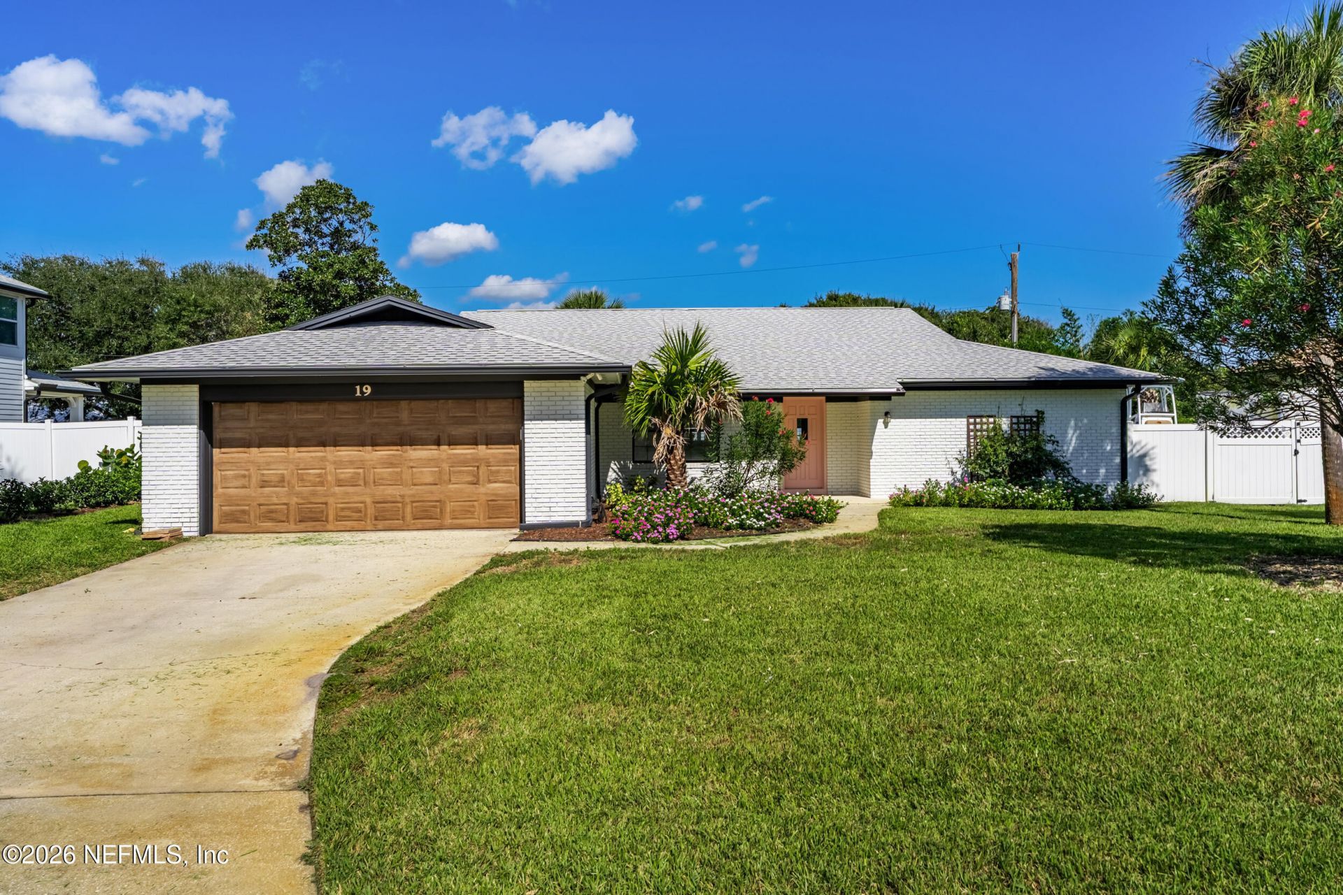 19 Beachside Drive, Palm Coast, FL 32137 Photo