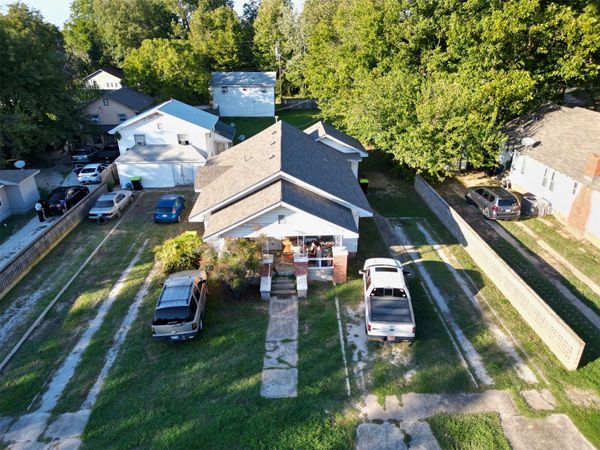 824 E 7th , Ada, OK 74820