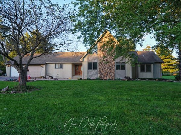 26143 N Anderson Road , Wauconda, IL 60084
