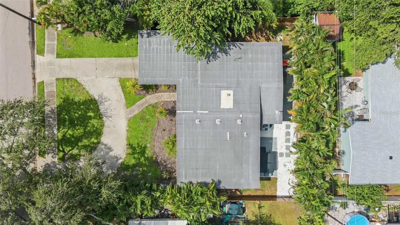 2857 Wood Street , Sarasota, FL 34237 Photo
