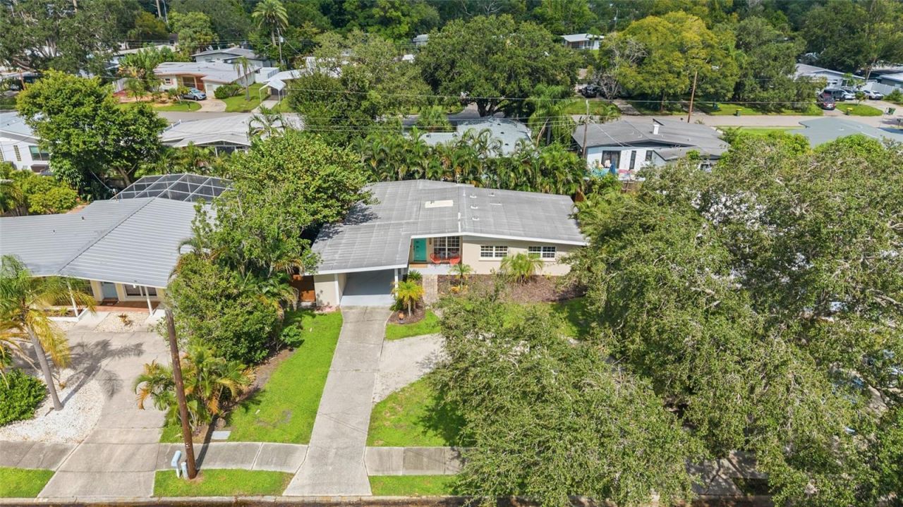 2857 Wood Street , Sarasota, FL 34237 Photo