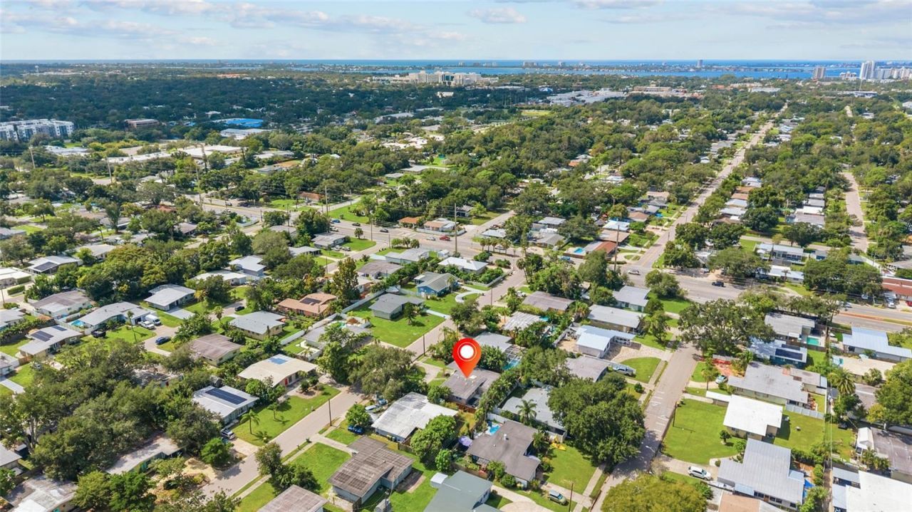 2857 Wood Street , Sarasota, FL 34237 Photo