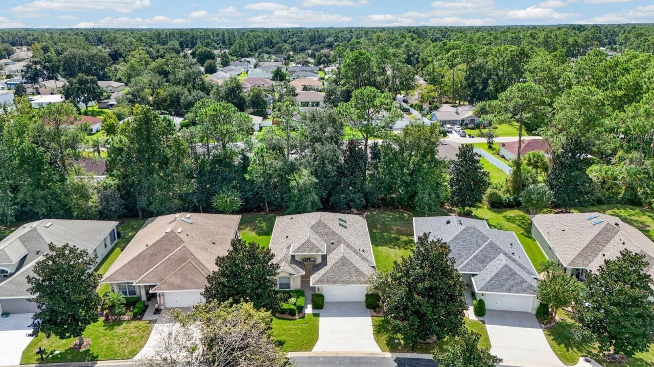 142 Raintree Circle, Palm Coast, FL 32164 Photo