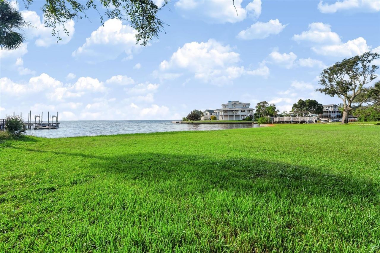Bluff Boulevard, Holiday, FL 34691 Photo