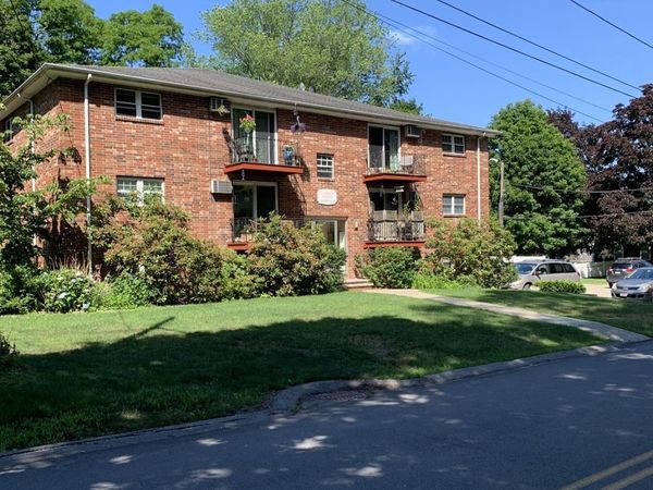 70 Madison, Unit 2, Amesbury, MA 01913