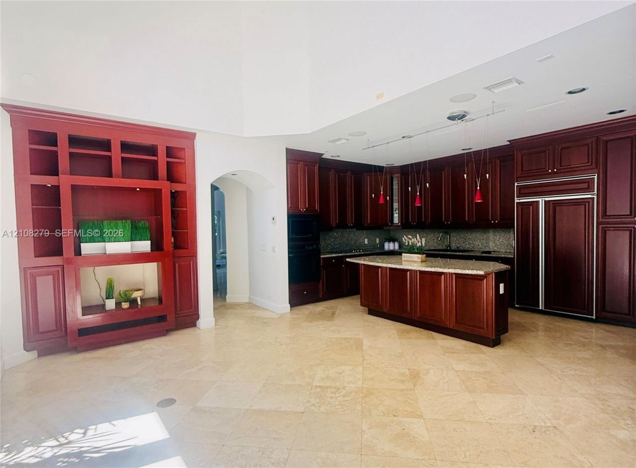 19424 39th Ave , Sunny Isles Beach, FL 33160 Photo