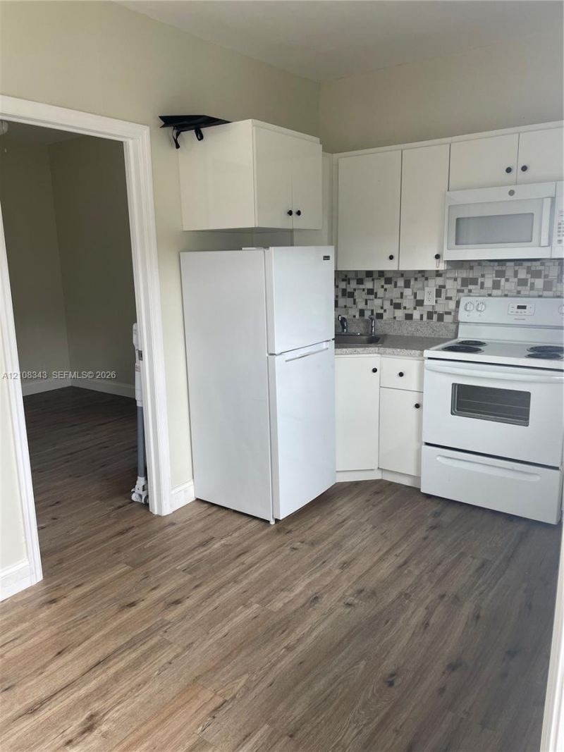 1935 Liberty St, Unit 3, Hollywood, FL 33020 Photo