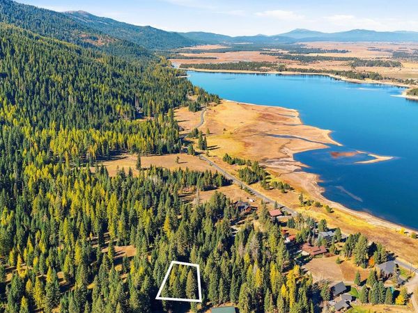 2214 Davy Road, Donnelly, ID 83615
