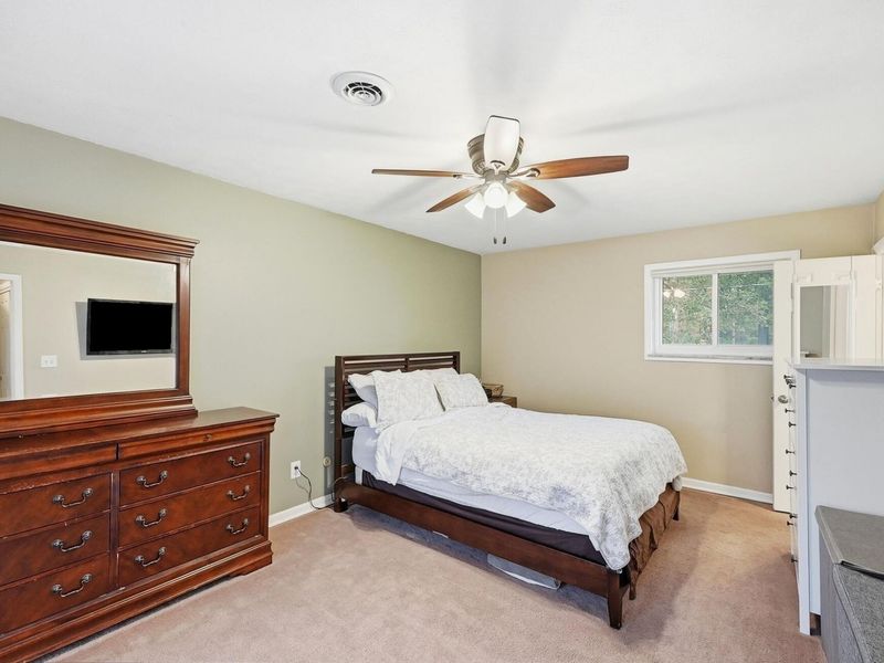2369 Pine Knott Drive, Dayton, OH 45431 Photo 17