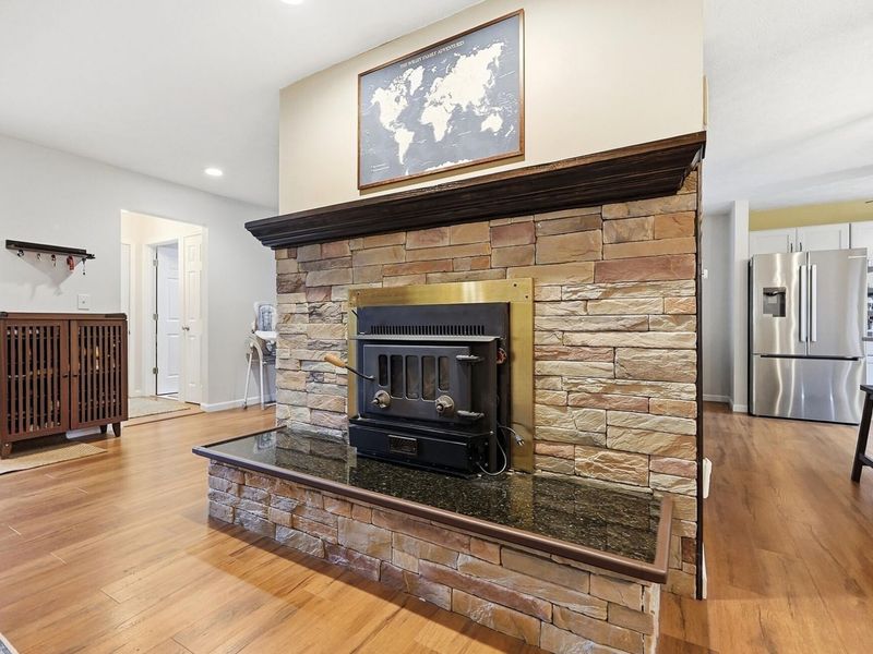 2369 Pine Knott Drive, Dayton, OH 45431 Photo 8