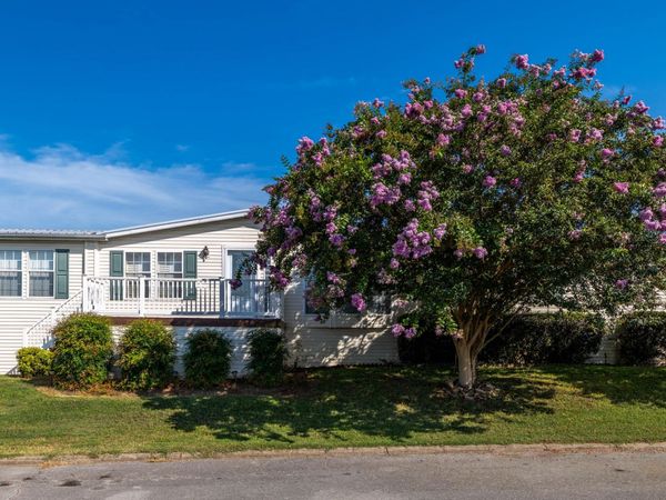1322 Silver Charm Way, Sevierville, TN 37876