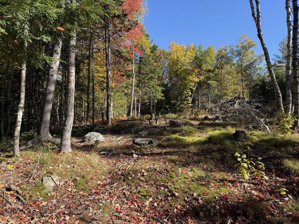 78 Castlewood Road , Newcastle, ME 04553