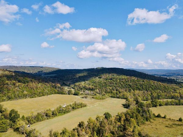 2626 Kimbrell Creek Rd., Leslie, AR 72645