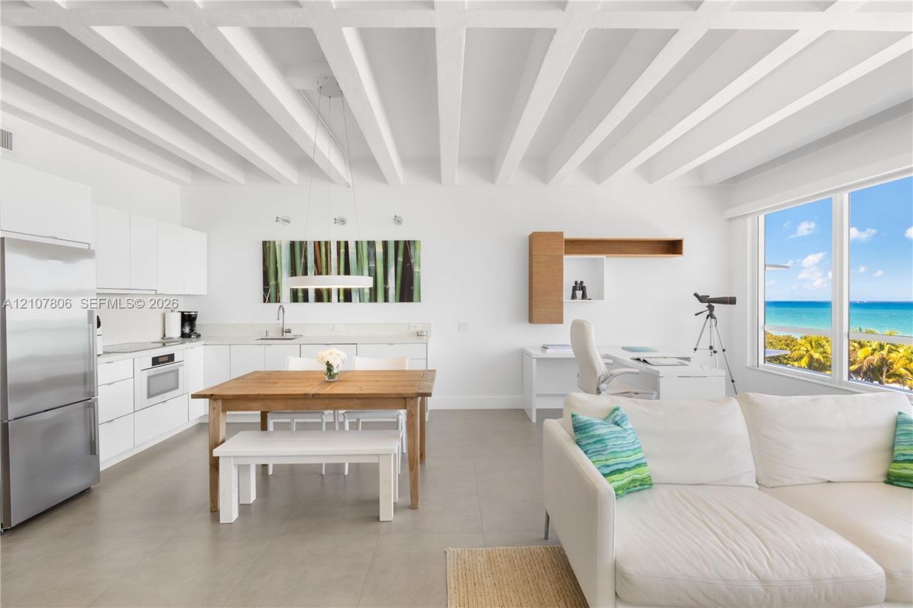 4925 Collins Ave , Unit 5C, Miami Beach, FL 33140 Photo