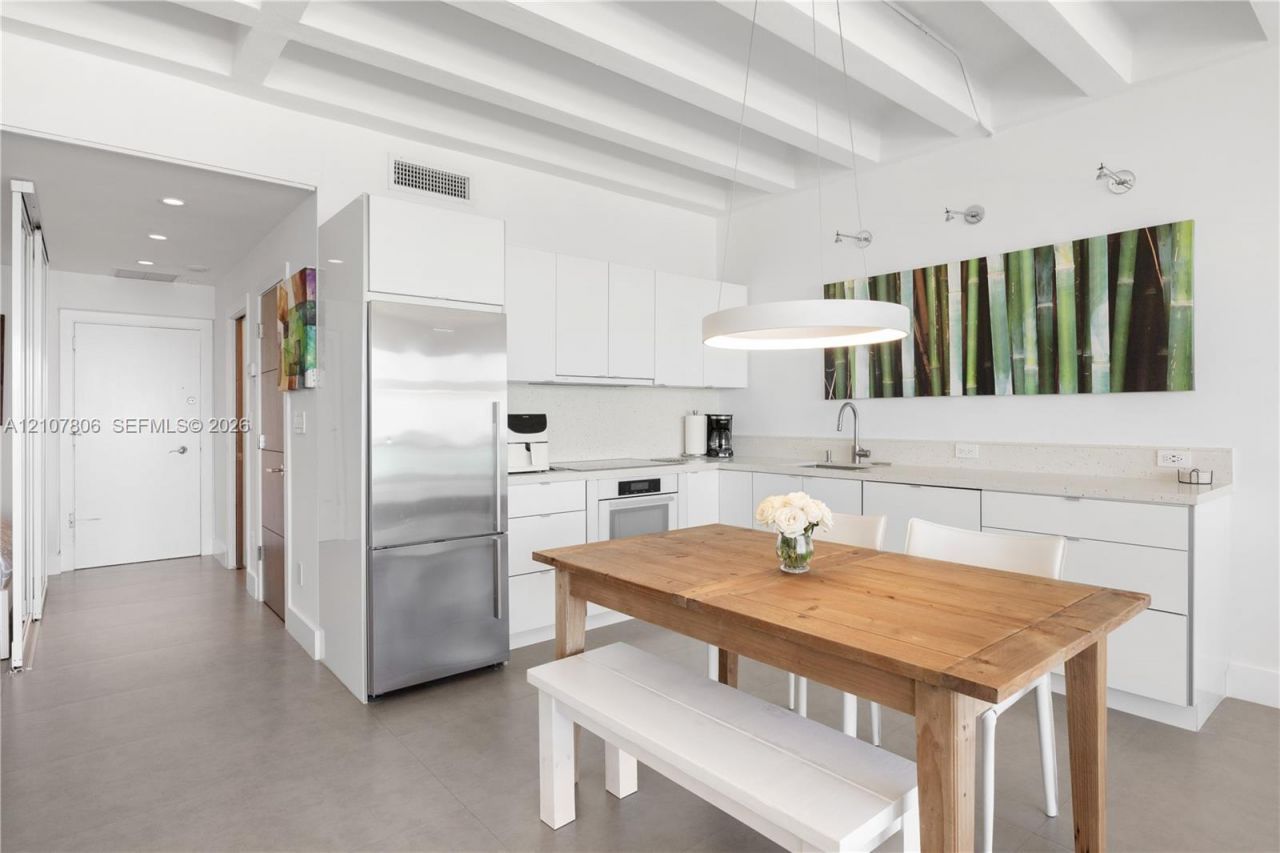 4925 Collins Ave , Unit 5C, Miami Beach, FL 33140 Photo