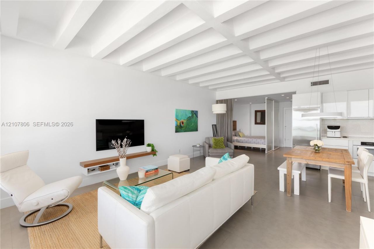 4925 Collins Ave , Unit 5C, Miami Beach, FL 33140 Photo