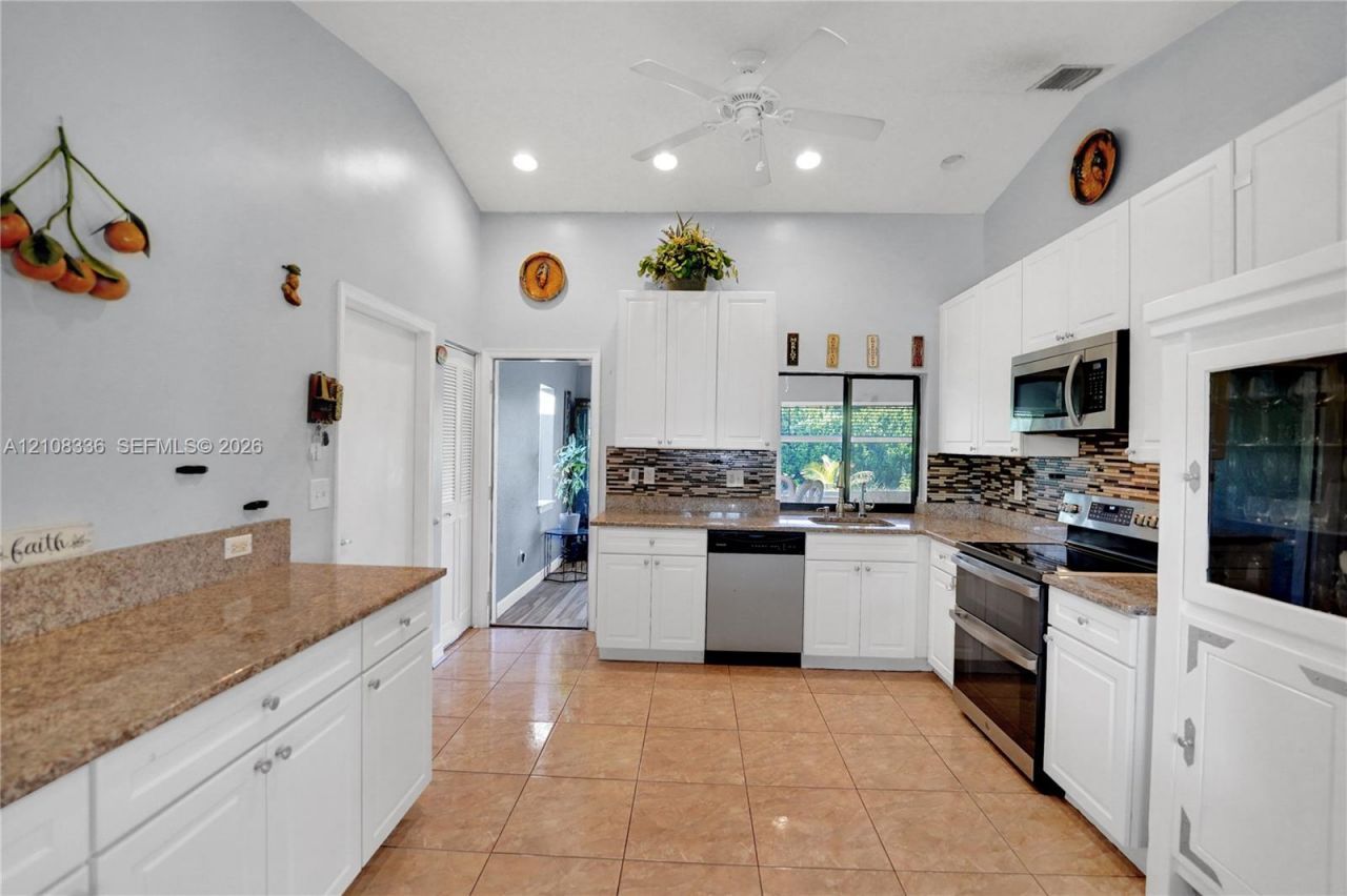 6311 Hitchin Post Way, Delray Beach, FL 33484 Photo