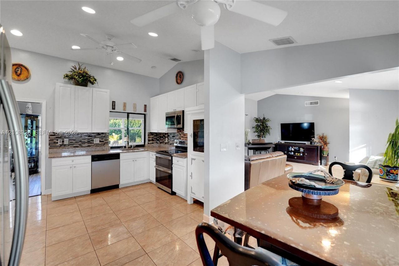 6311 Hitchin Post Way, Delray Beach, FL 33484 Photo