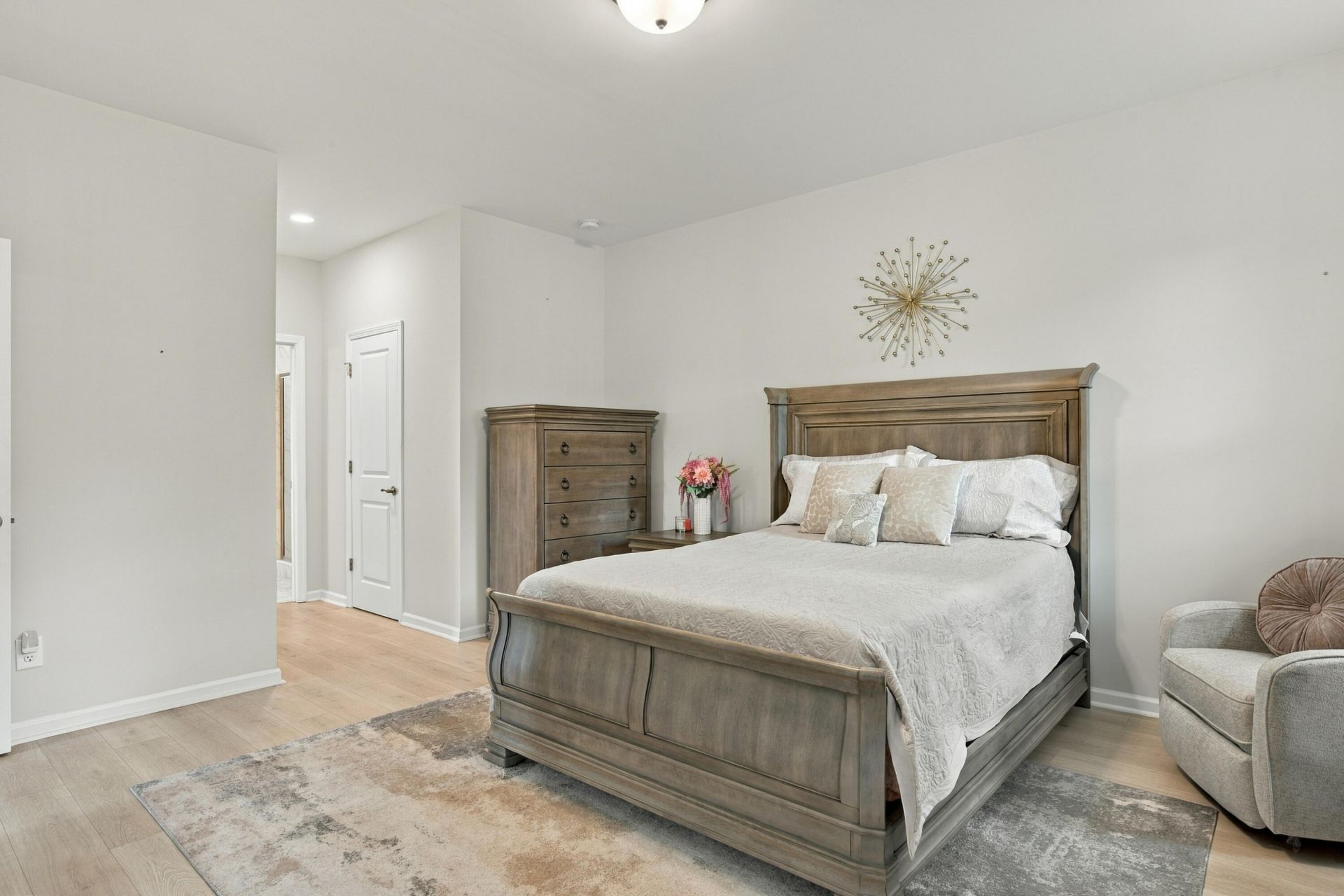 8617 Windsor Hill Boulevard Photo 16