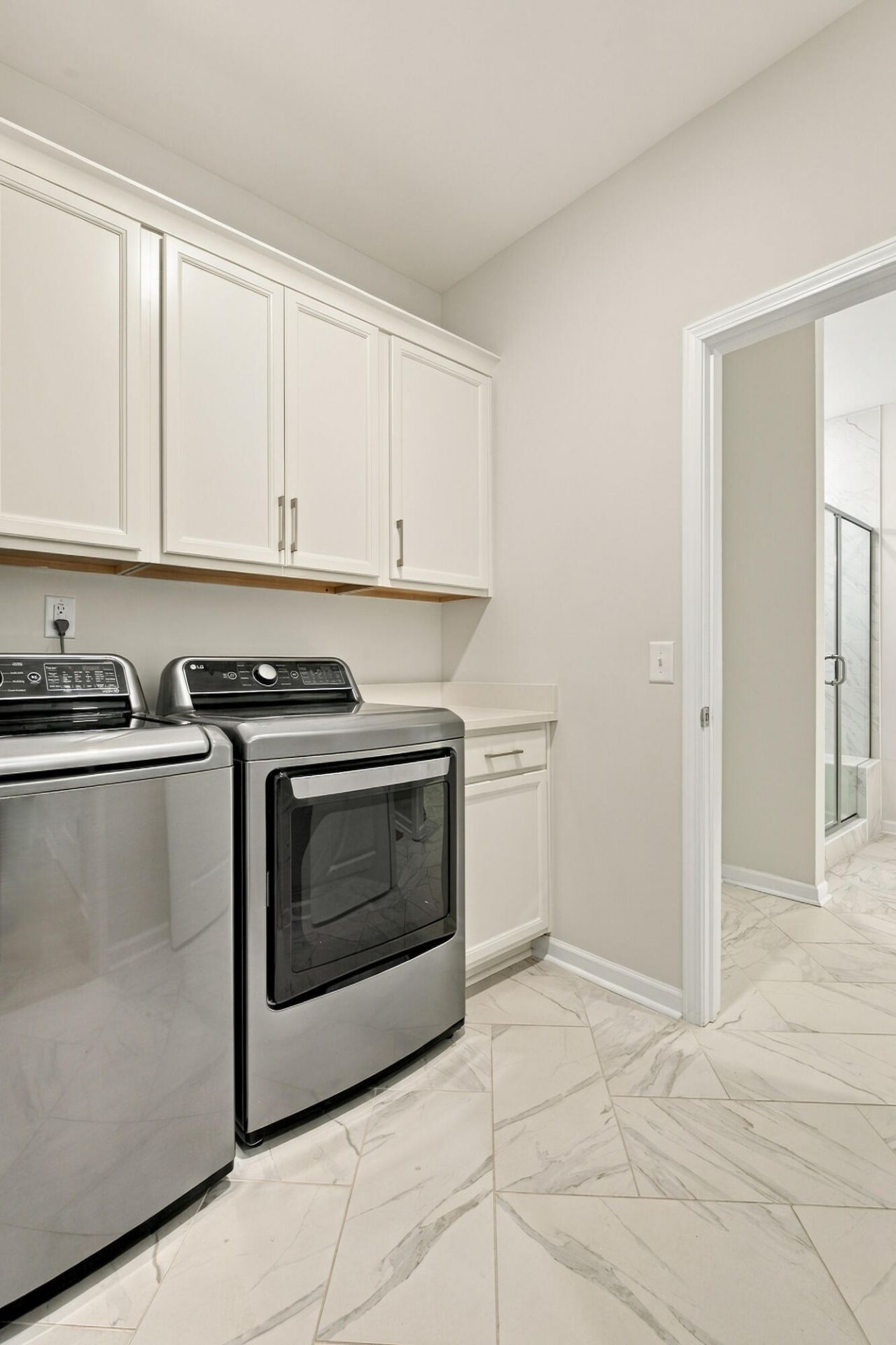 8617 Windsor Hill Boulevard Photo 22