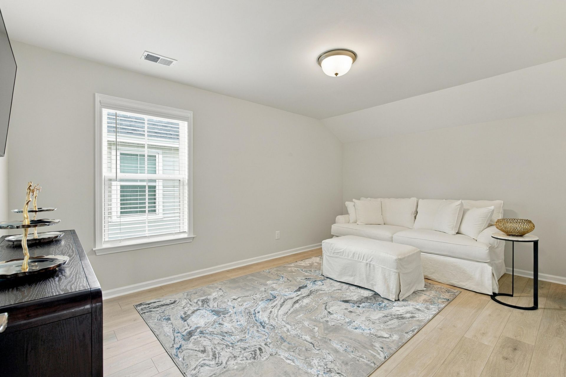 8617 Windsor Hill Boulevard Photo 31