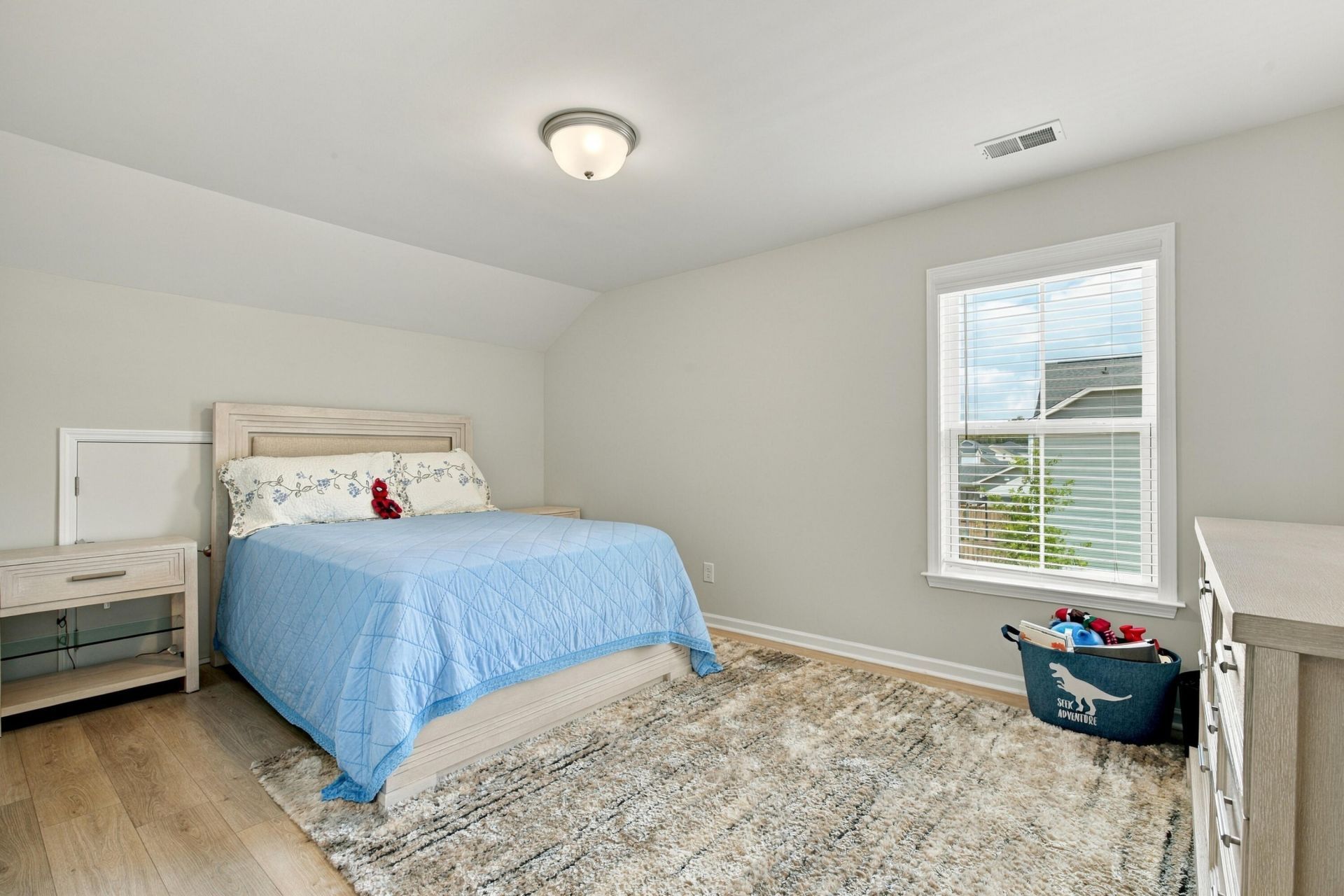 8617 Windsor Hill Boulevard Photo 33