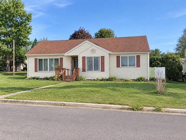 435 S 6th Street, Barron, WI 54812