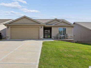 2705 N 202nd Avenue, Elkhorn, NE 68022